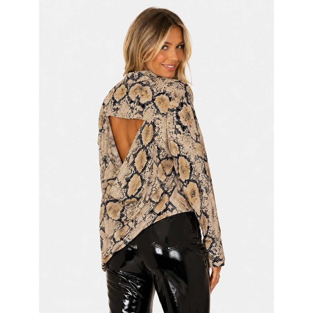 NWOT Nicki Minaj Snakeskin Print Button Down Shirt Back Cutout Tan Brown L